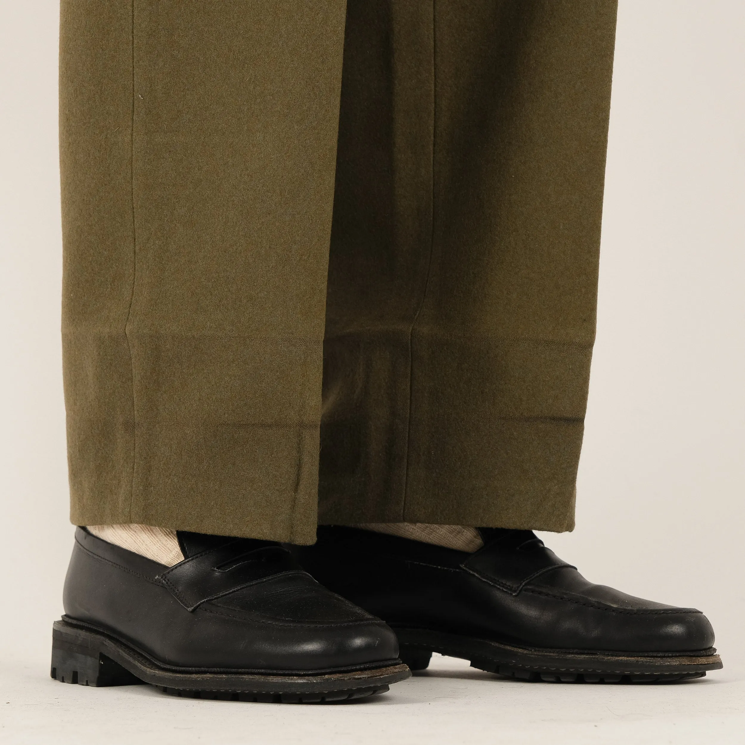 ITALIAN PLEATED WOOL PANTS