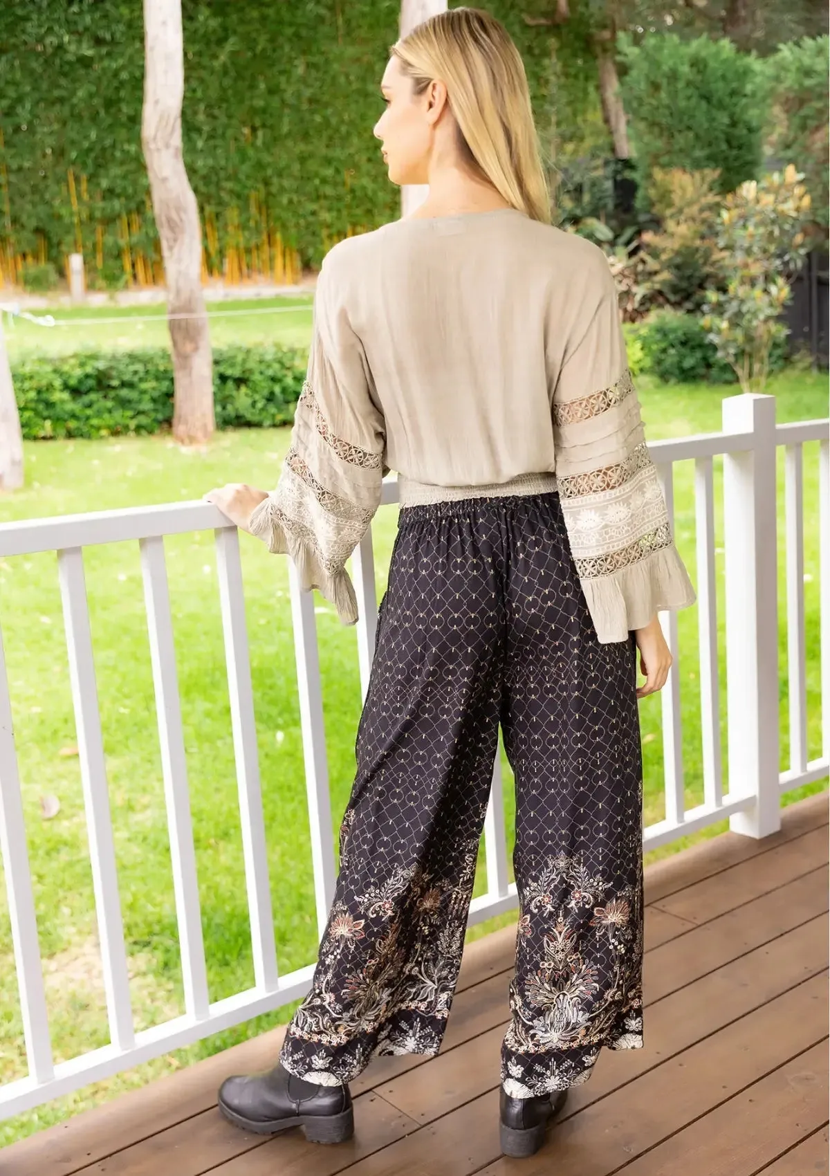 Kalista Pants - Black   Gold