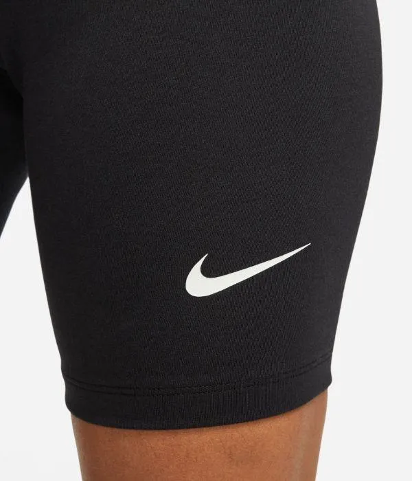 Nike - High Waisted 8" Bike Shorts